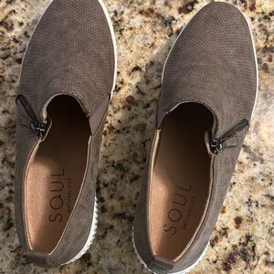Soul Naturalizer flats. Never worn.